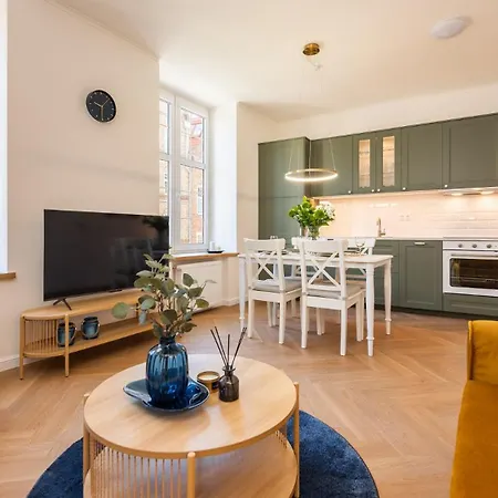 Flatbook - Old Town Piwna Comfort Apartament